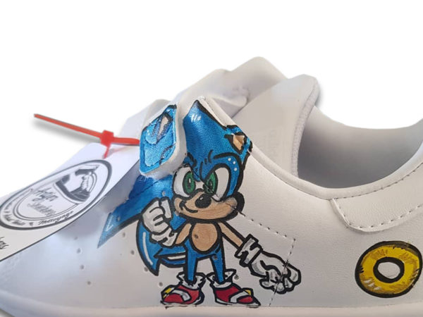 Custom Sonic